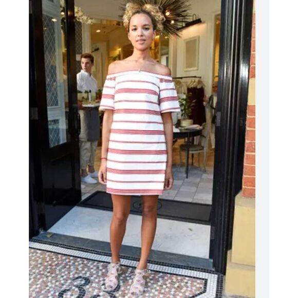Club Monaco Nearta Off The Shoulder White and Red Striped Dress Size 4 - Picture 2 of 11